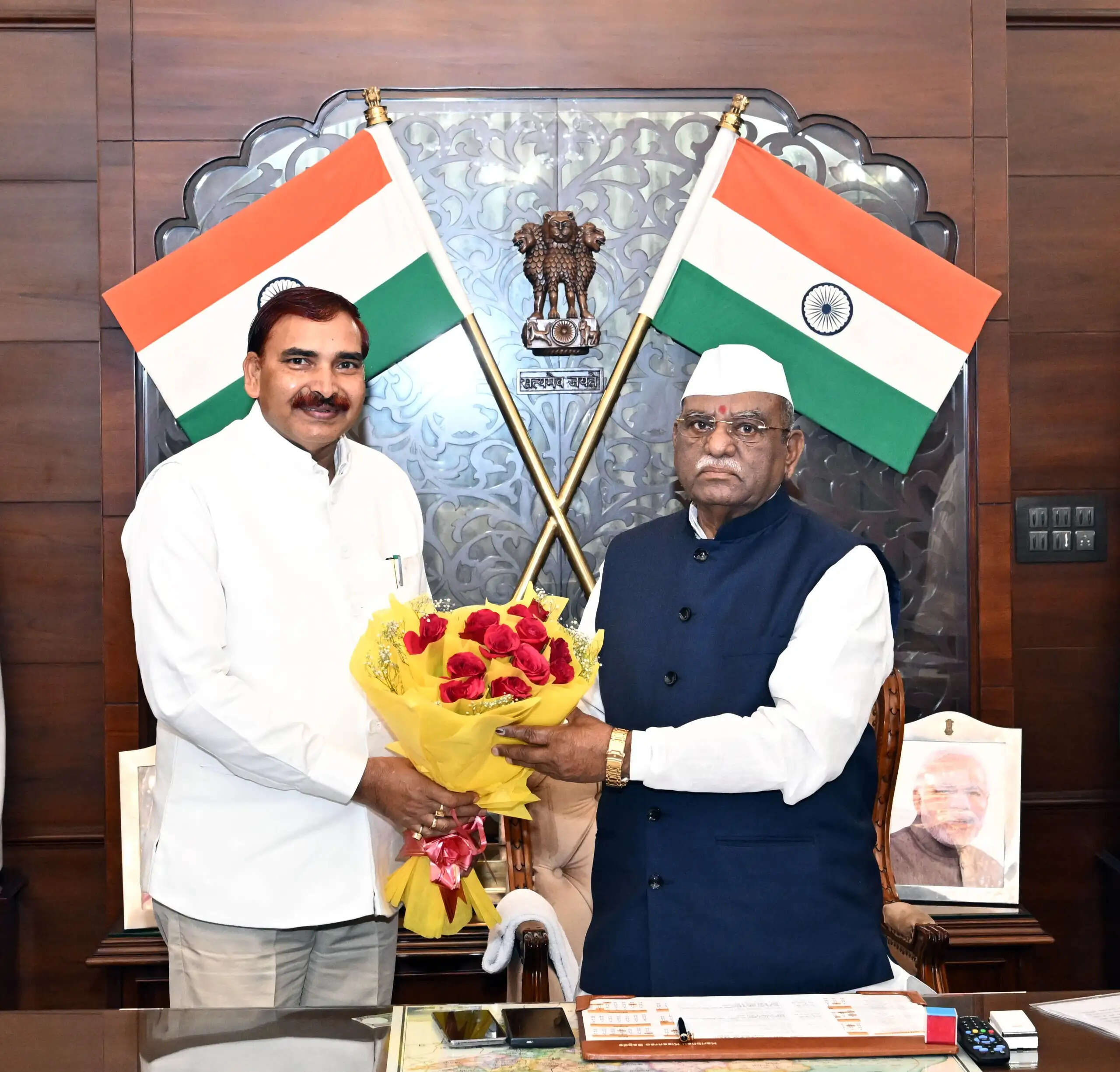 कुलगुरु प्रो. नरसी राम बिश्नोई ने राज्यपाल&nbsp;हरिभाऊ बागडे से की शिष्टाचार भेंट