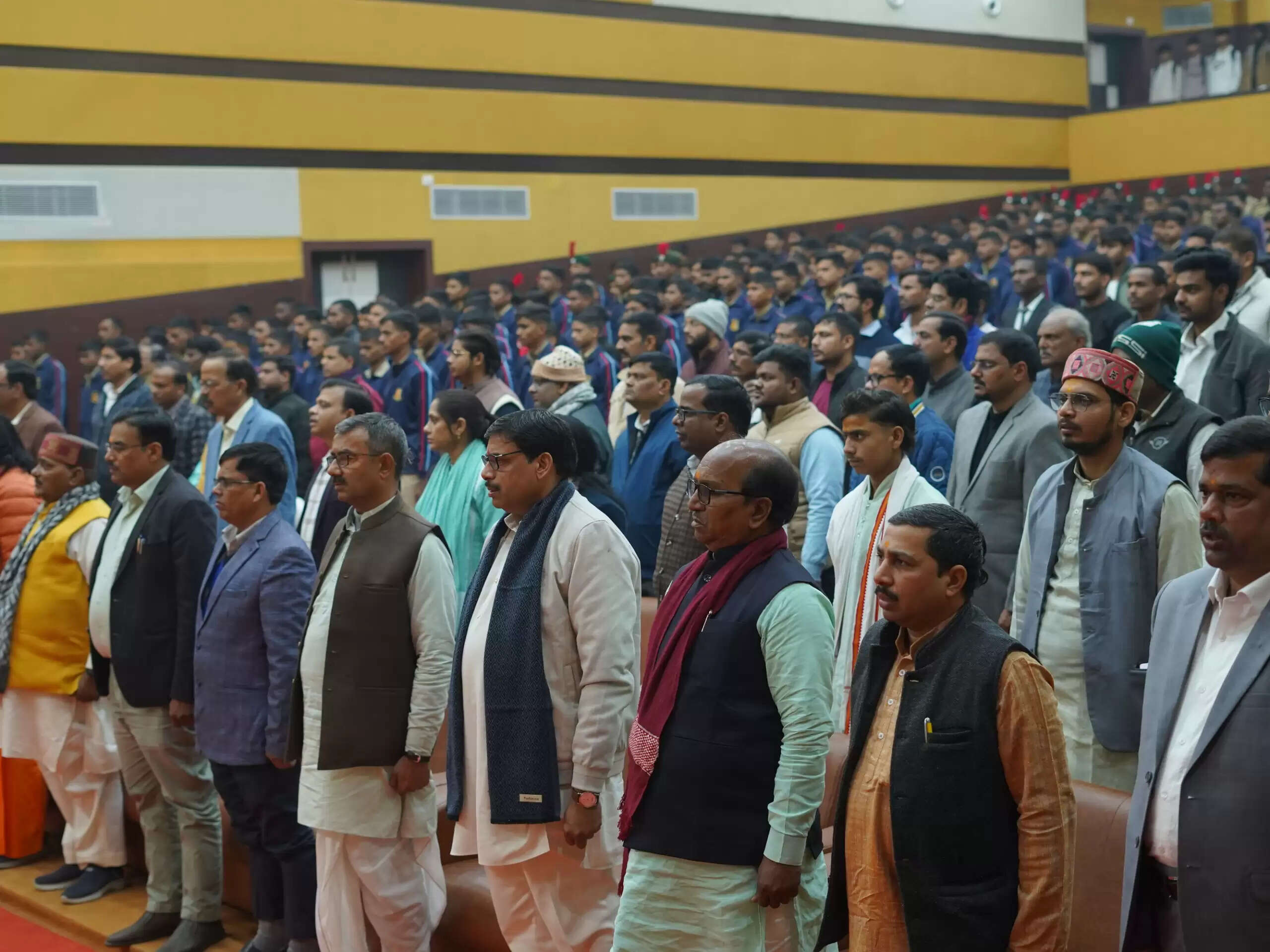 राष्ट्र निर्माण की नींव युवाओं के संस्कार और अनुशासन में निहित: सुनील आंबेकर