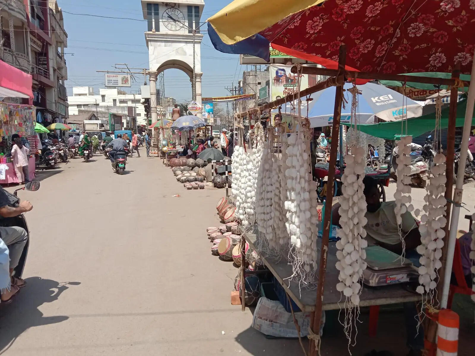 धमतरी : धार्मिक आस्था और परंपरा का प्रतीक बनी शक्कर की माला