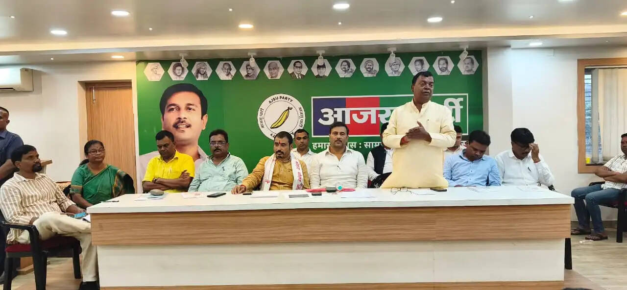 आजसू सभी जिला मुख्यालयों में सरकार का करेगा पुतला दहन