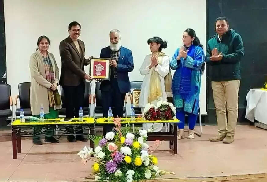 जेयू ने बीएड छात्रों के लिए इंडक्शन प्रोग्राम का आयोजन किया