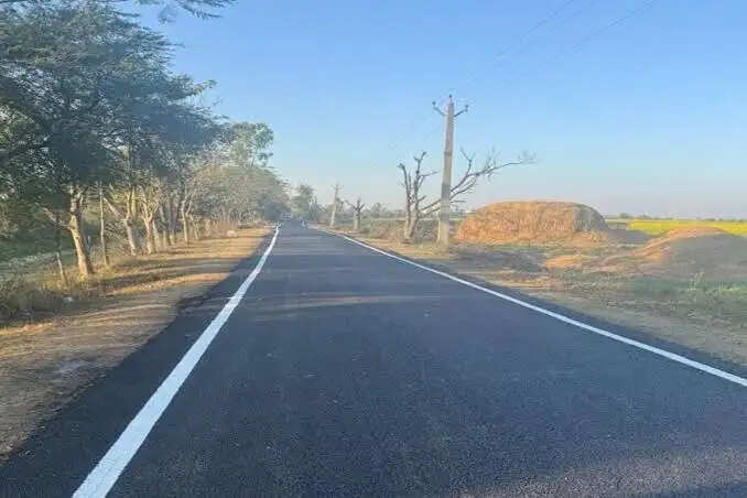 बिहार में ग्रामीण सड़कों-पुलों की गुणवत्ता सुधारने के उद्देश्य से अभियंताओं को दिया जा रहा प्रशिक्षण