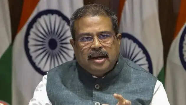(अपडेट) छात्रों के आंदोलन के बीच केंद्रीय शिक्षा मंत्री धर्मेंद्र प्रधान ने दिया इस्तीफा