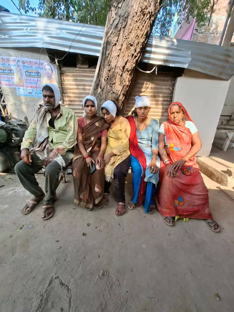 मकान विवाद पर दो पक्षों में मारपीट, छह लोग घायल