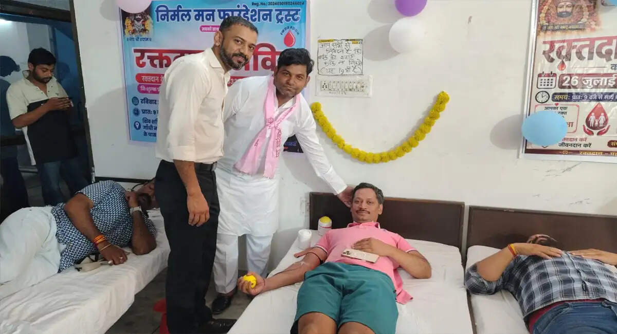 निर्मल मन फाउंडेशन के रक्तदान शिविर में 51 यूनिट रक्त संग्रहित