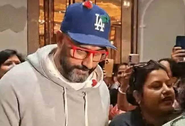 भोपालः 41वें इनर व्हील जिला सम्मेलन में शामिल हुए अभिषेक बच्चन