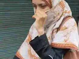 भोपाल के लोहा बाजार में विवाद, बुर्का पहनी महिला पर मांस फेंकने का आरोप, दोनों पक्ष आमने-सामने