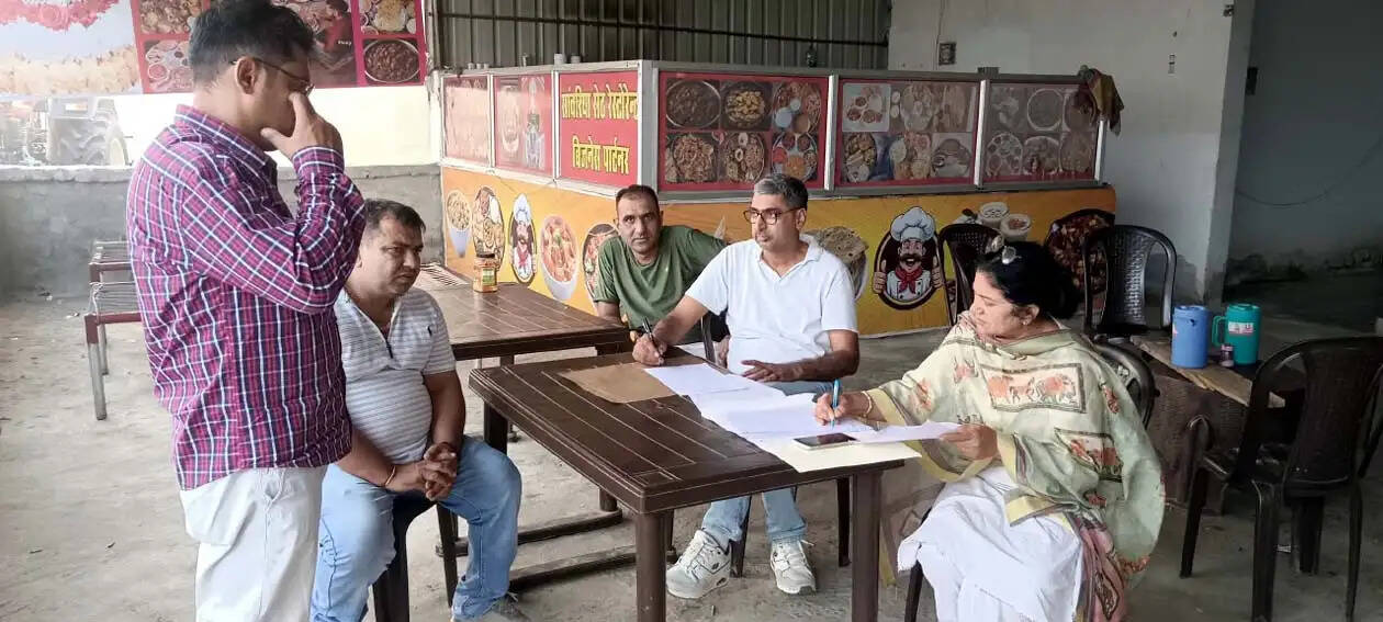 हिसार : अग्रोहा में तेल टैंकरों से अवैध तेल निकालने की शिकायत पर सीएम फ्लाइंग की रेड