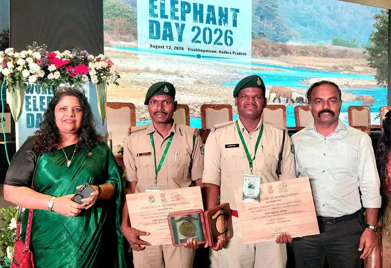 मप्र के दो वनरक्षक को मानव-हाथी संघर्ष प्रबंधन में उत्कृष्ट योगदान के लिए मिला ‘गज गौरव’ अवार्ड