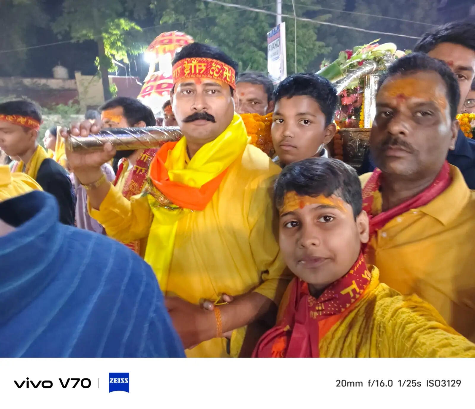 धूम धाम से मनाया गया साईं बाबा का 30वां स्थापना दिवस, हाथी घोड़े पालकी रथ डीजे के साथ निकली शोभा यात्रा