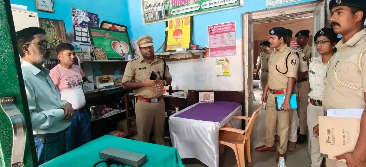 एसएसपी ने पुलिस केंद्र के पालना घर और अस्पताल का किया औचक निरीक्षण