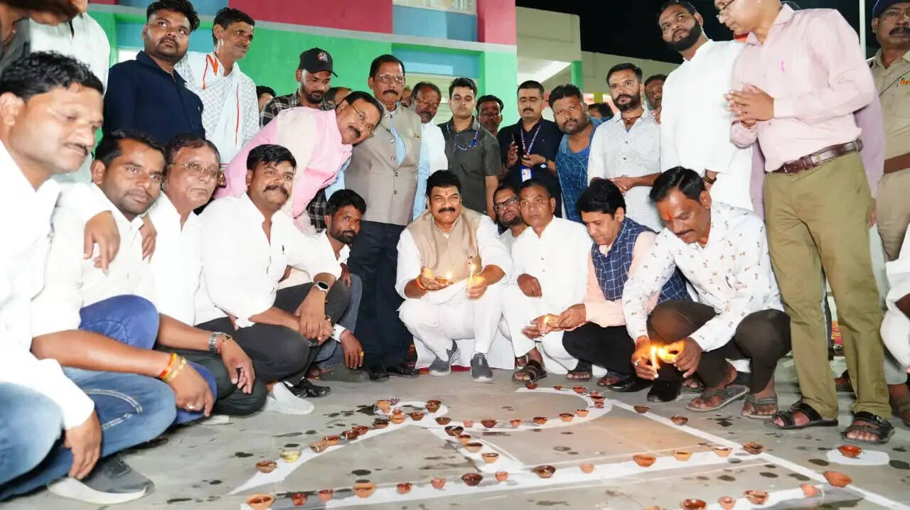 सेवा को संकल्प बनाकर आगे बढ़ना हमें प्रधानमंत्री&nbsp;मोदी&nbsp;ने सिखाया: गोविंद सिंह राजपूत