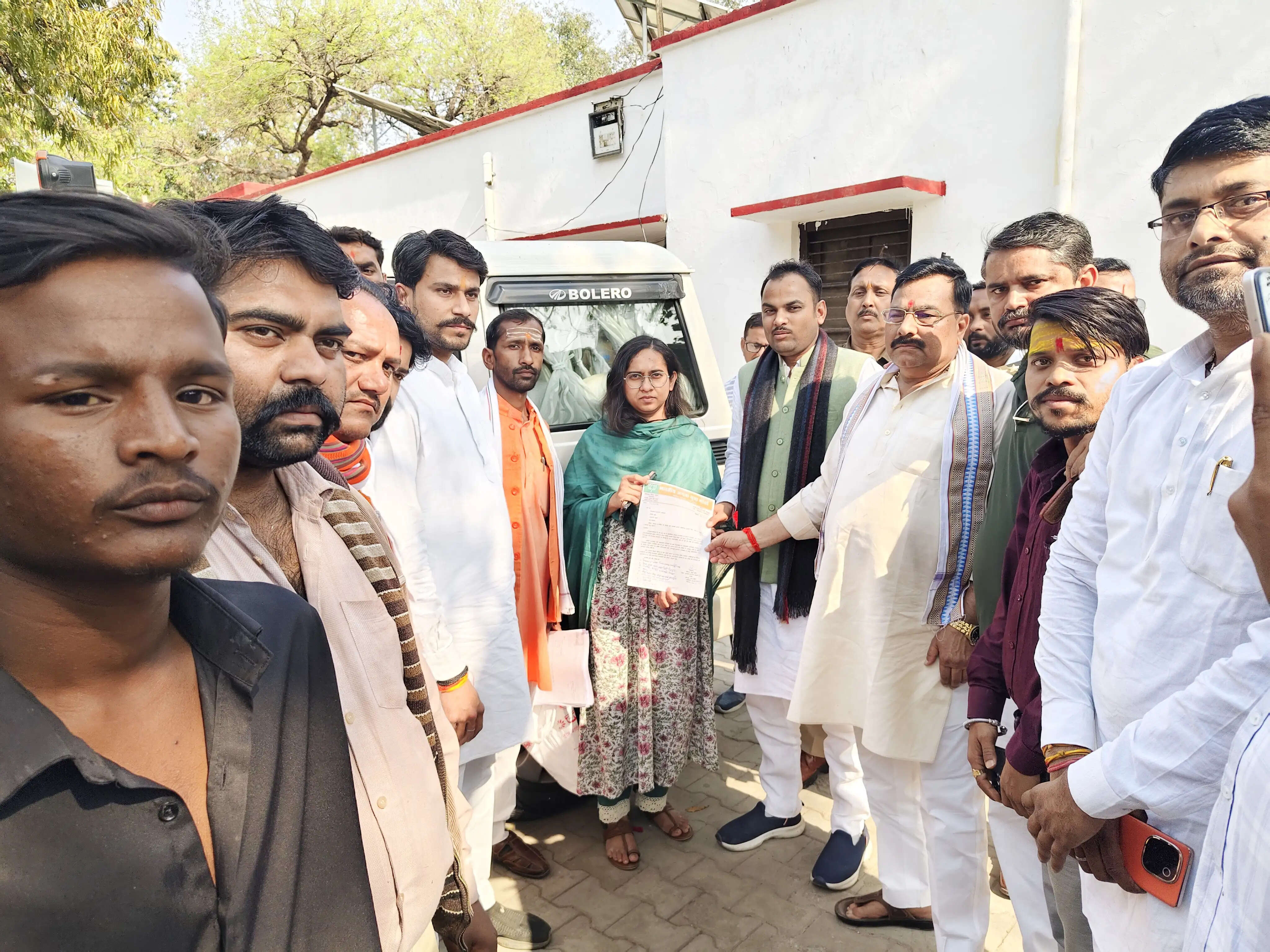 भाजयुमो ने राहुल गांधी का पुतला फूंककर किया प्रदर्शन