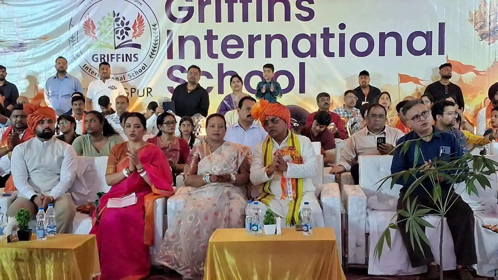 खड़गपुर में दशहरा उत्सव पर एक लाख कंठों से गूंजा हनुमान चालीसा