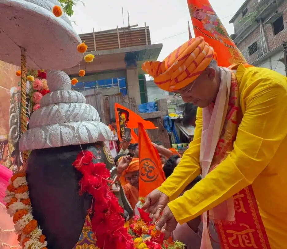 चुनाव के समय रामनवमी पर राम भक्त बने तृणमूल उम्मीदवार