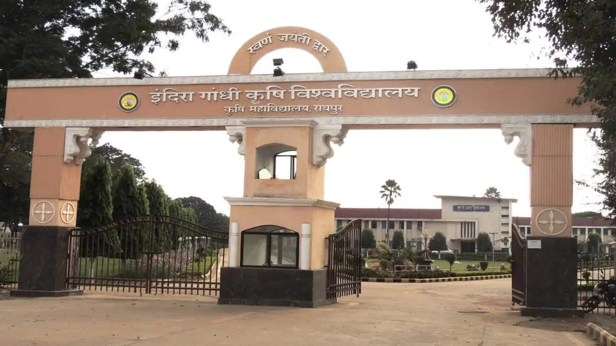 कृषि विश्वविद्यालय ने सात अगस्त को संपन्न प्लांट पैथोलॉजी का प्रश्न पत्र भी किया रद्द