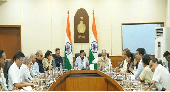 प्रदेश सरकार बिजली कर्मचारियों के साथ, मजबूती से करेगी पैरवी: मुख्यमंत्री