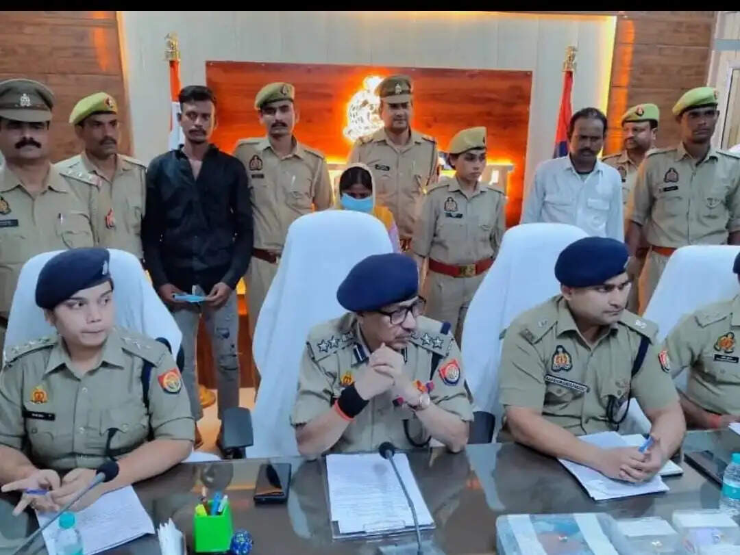 पत्नी ने प्रेमी के साथ मिलकर सिलबट्टे से घायल कर कंबल से मुंह दबाकर की पति की हत्या, तीन गिरफ्तार