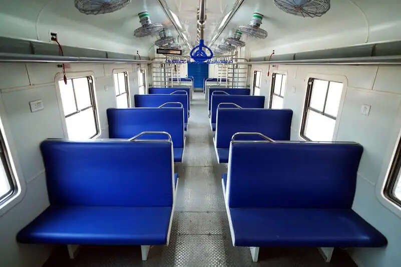 देश की पहली हाइड्रोजन ट्रेन ने किया 1,200 किमी का सफर, 3,200 लीटर से ज्यादा डीजल की बचत