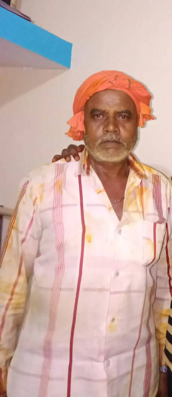 पैसों के विवाद में बुजुर्ग की गला रेतकर हत्या, एक आरोपित गिरफ्तार, दो फरार