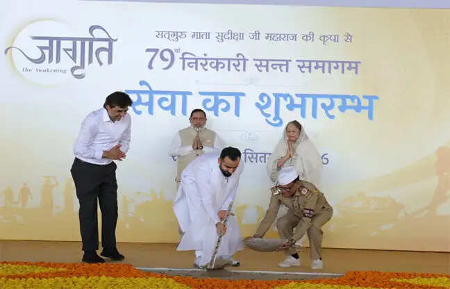 सोनीपत: मैं का भाव समाप्त कर हम का भाव आना सेवा का वास्तविक अर्थ : निरंकारी राजपिता