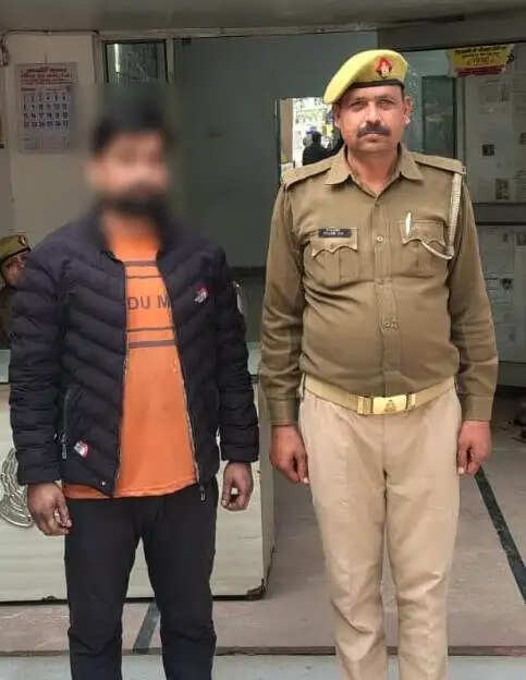 किशोरी से दुष्कर्म का आरोपित गिरफ्तार, गया जेल