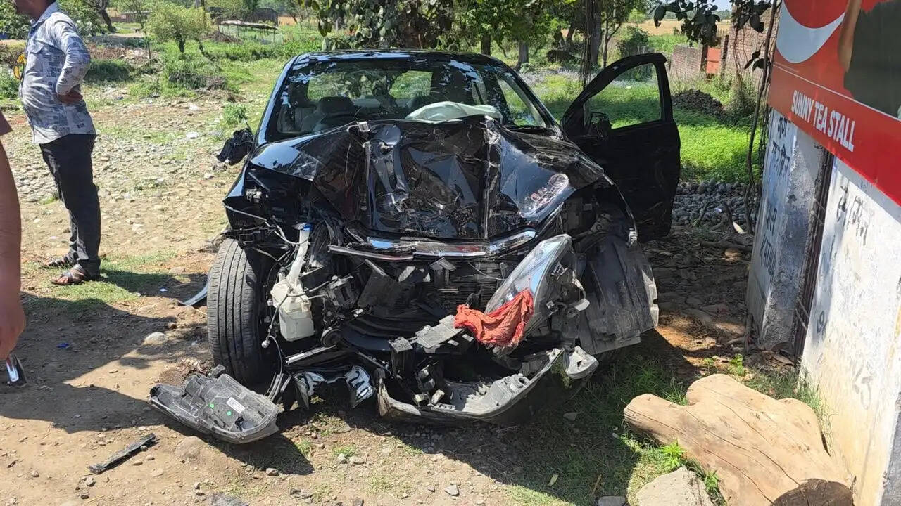 कठुआ में भीषण सड़क हादसा-कार, ई-रिक्शा, बाइक और साइकिल की टक्कर, एक की मौत तीन घायल