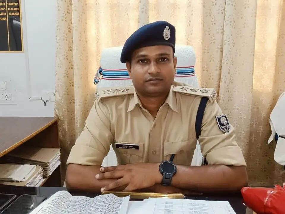 सिकरहना के नये एसडीपीओ अभिषेक कुमार ने संभाला पदभार