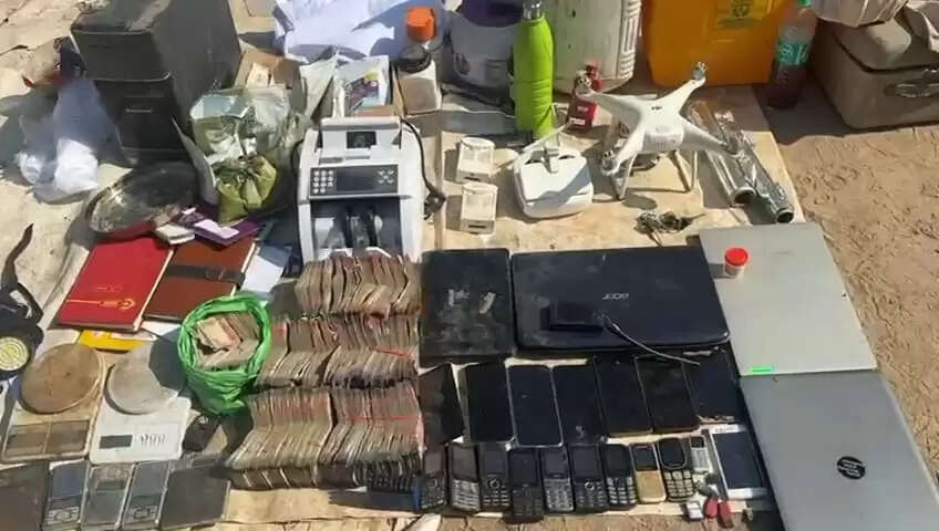 चित्तौड़ के गंगरार क्षेत्र में पकड़ी ड्रग्स फैक्ट्री