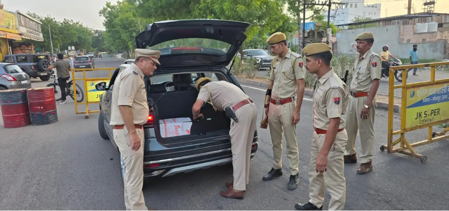 तीन घंटे चली ए श्रेणी नाकाबंदी, 809 वाहनों की जांच