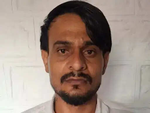 दो माह से फरार एमडीएमए फैक्ट्री का मुख्य आरोपित गिरफ्तार
