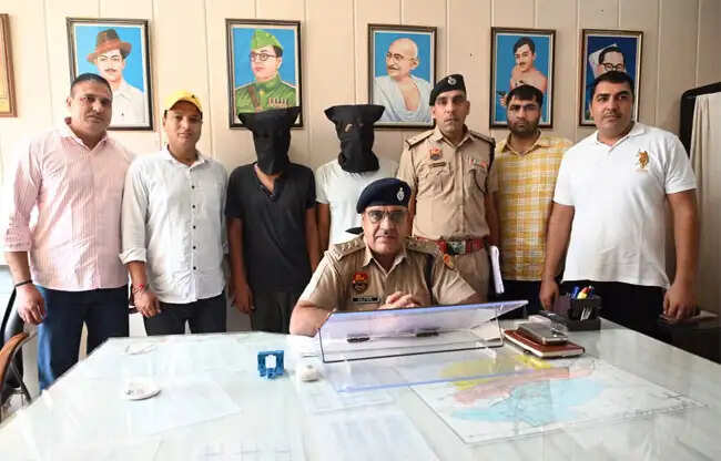 सोनीपत: विक्की हत्याकांड में दोस्त ही निकले हत्यारोपी, गला काटकर शव पुलिया में फेंका था