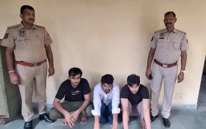 ऑपरेशन म्यूल हंटर : छात्रों के खाते किराए पर लेकर साइबर ठगी करने वाले गिरफ्तार