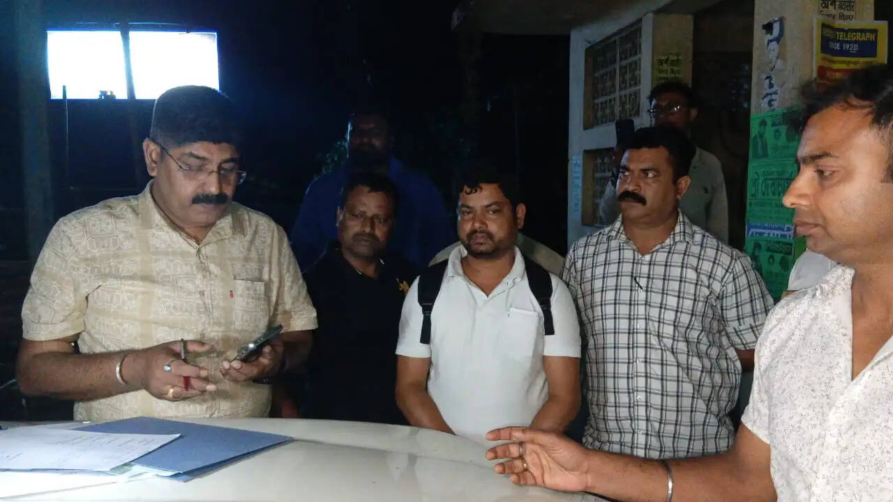 भारी मात्रा में&nbsp;ब्राउन शुगर के साथ तस्कर गिरफ्तार