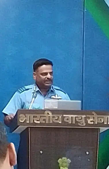वाराणसी : मेगा एयर शो में सैन्य विमानों को केदार, हनुमान, रुद्र, भैरव, सारंग, नीलकंठ जैसे नाम दिए गए - ग्रुप कैप्टन