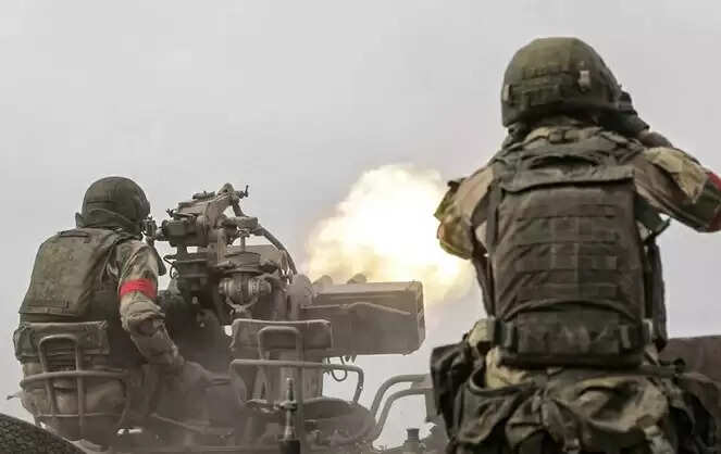 रूस ने यूक्रेन के 81 यूएवी रोके या मार गिराए