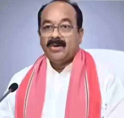 प्रधानमंत्री की वैश्विक संकट में देशवासियों से अपील, इस पर अमल करना हम सबका दायित्व : उप मुख्यमंत्री अरुण साव