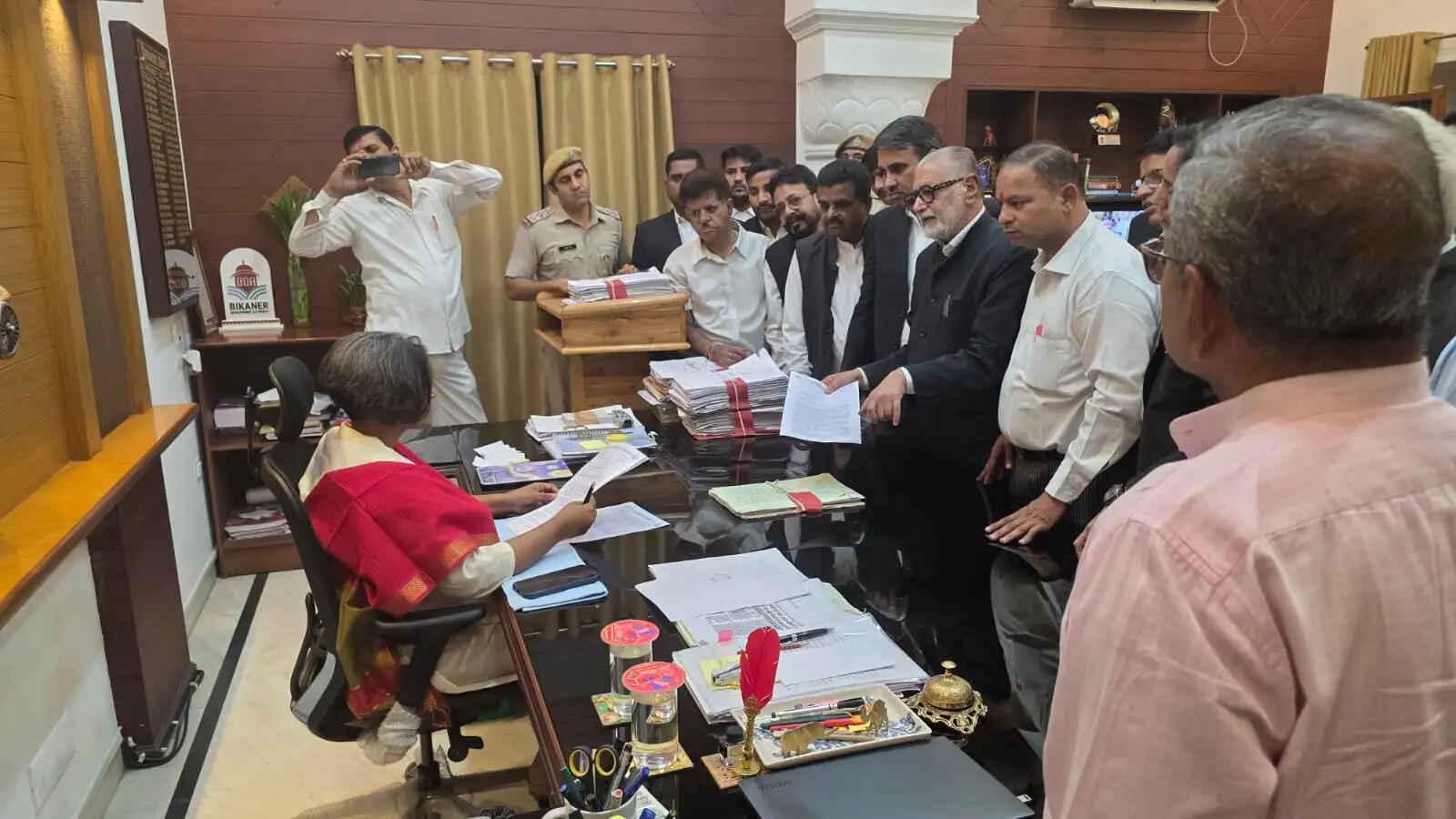 उच्च न्यायालय खंडपीठ, बीकानेर की स्थापना की मांग को लेकर 195 वां ज्ञापन दिया