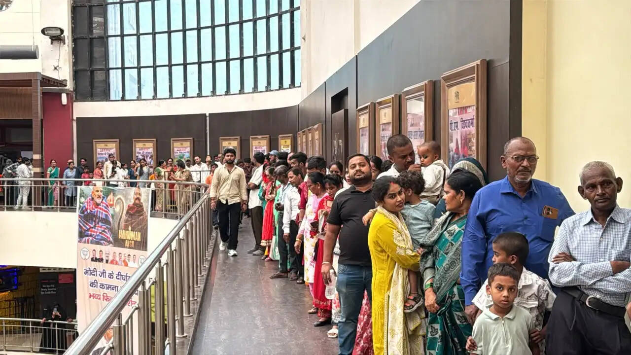 प्रयागराज : ‘हनुमान अंश’ फिल्म देखने वालों की संख्या पहुंची 1.08 लाख के पार