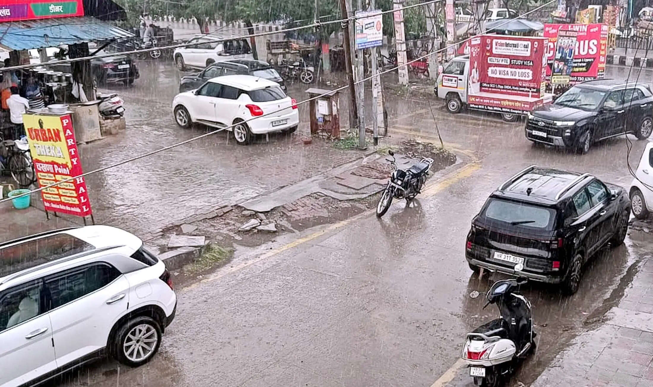 जींद :बारिश के बाद मौसम में बनी उमस ने लोगों को किया परेशान