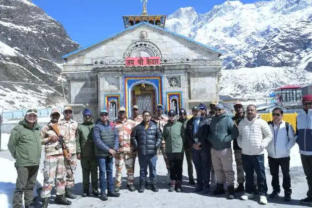 केदारनाथ यात्रा : मार्ग से बर्फ हटाने का काम तेज, सुरक्षा भी बढ़ाई