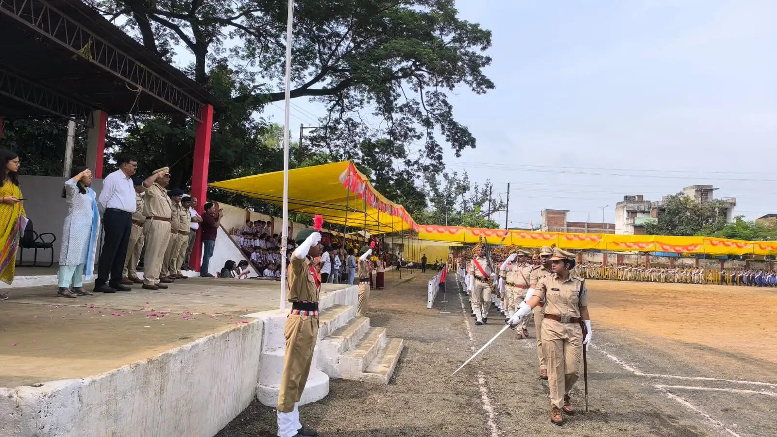 अनूपपुर: स्वतंत्रता दिवस पर होने वाली परेड की फुल ड्रेस रिहर्सल, विद्यार्थियों ने दी सांस्कृतिक कार्यक्रमों की प्रस्तुति