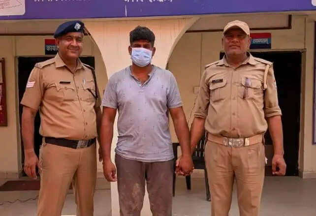 गौकशी पर पुलिस का एक्शन, एक गिरफ्तार, साथी फरार