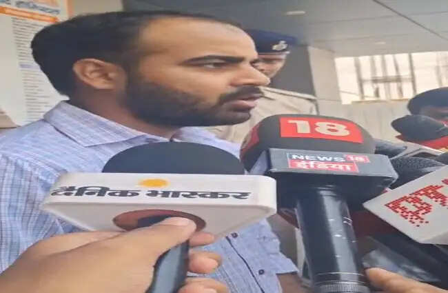 (अपडेट) बिहार के मुजफ्फरपुर में प्रसाद अस्पताल में भीषण आग, पांच लोगों की मौत