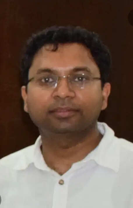 प्रोफेसर अभिषेक कुमार के निधन से एमएनएनआईटी में शोक