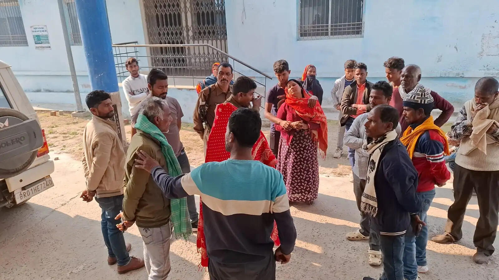 प्रेम विवाह के 6 माह बाद नवविवाहिता की संदिग्ध मौत, दहेज हत्या का आरोप; पति हिरासत में