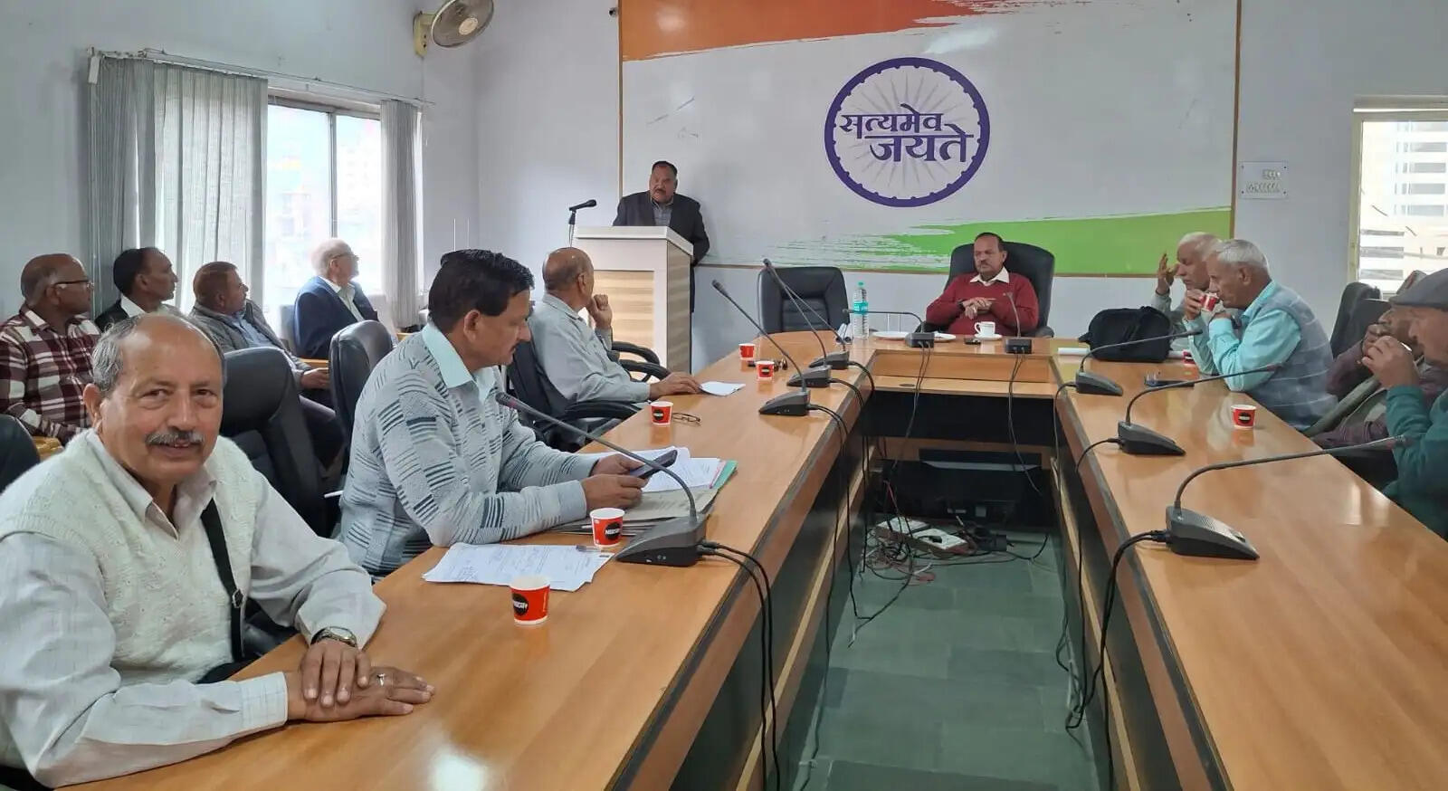 फौज की तर्ज पर सेवानिवृत पुलिस कर्मियों को मिले इलाज की सुविधा