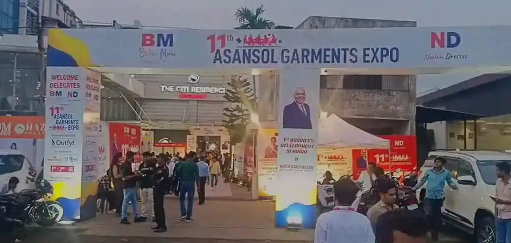 आसनसोल में गार्मेंट एक्सपो 2026 का भव्य आगाज, मंत्री अग्निमित्रा पाल ने किया उद्घाटन