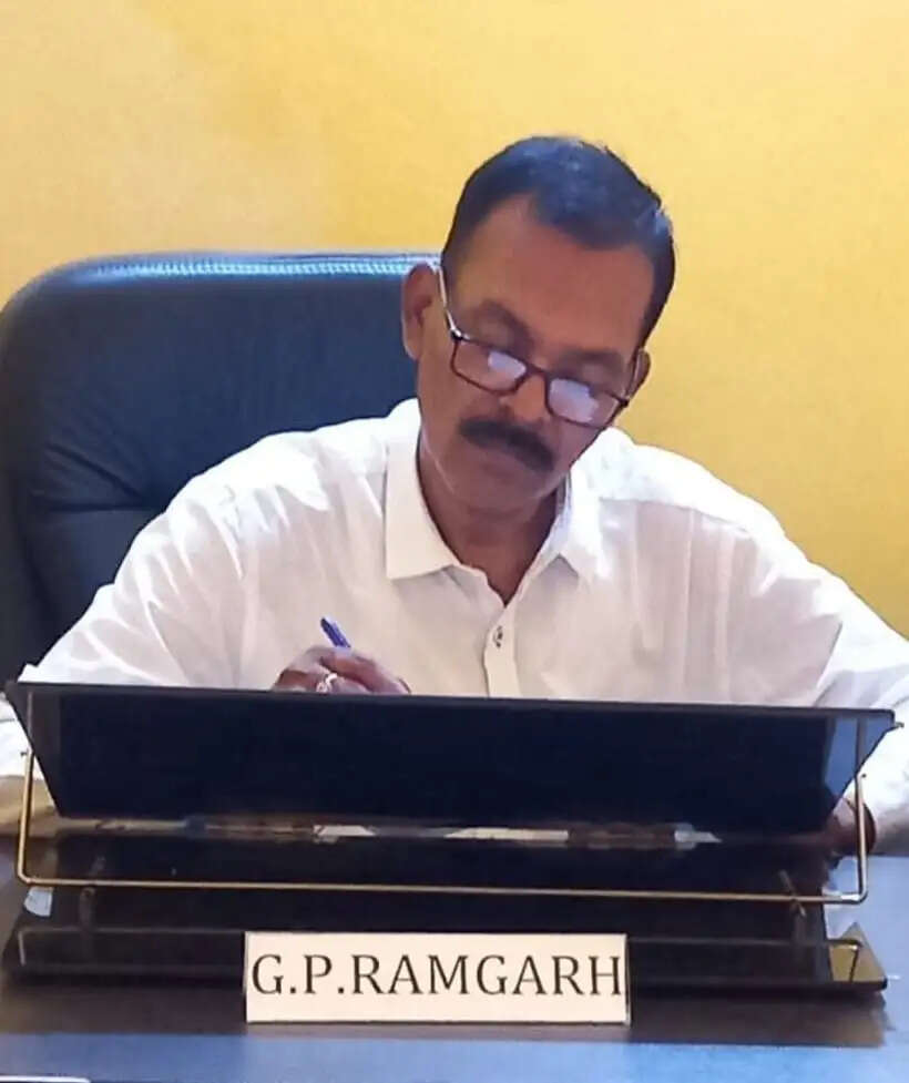 जिला मुख्यालयों में सरकारी अधिवक्ता का कार्यालय बने हाईटेक: संजीव