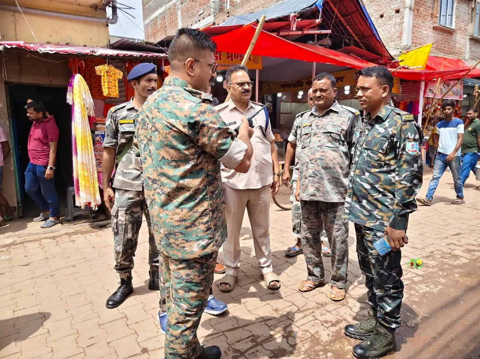 एसपी प्रवीण पुष्कर ने कांवड़िया रूट और अस्थायी ओपी का किया निरीक्षण
